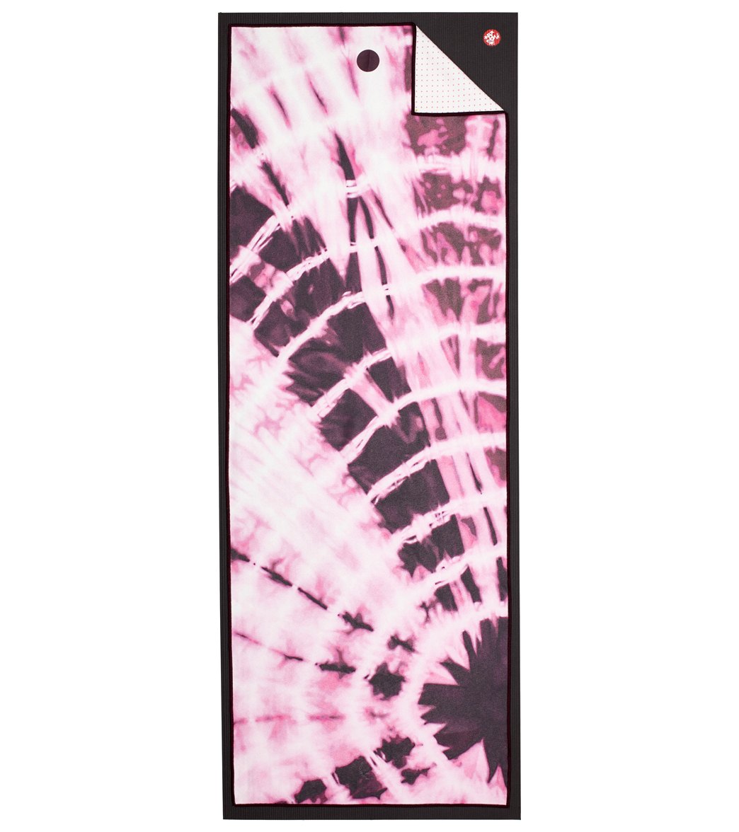 Manduka yogitoes® Tie Dye Fuchsia Skidless Yoga Mat Towel