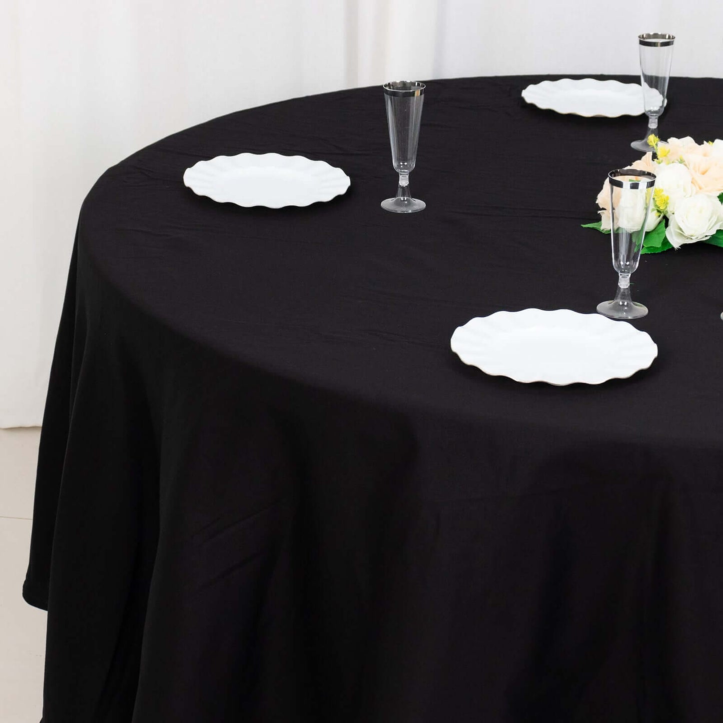 Black Round 100% Cotton Linen Seamless Tablecloth 108"