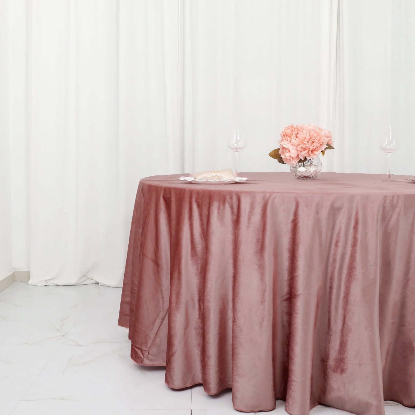 Dusty Rose Seamless Premium Velvet Round Tablecloth, Reusable Linen 120"