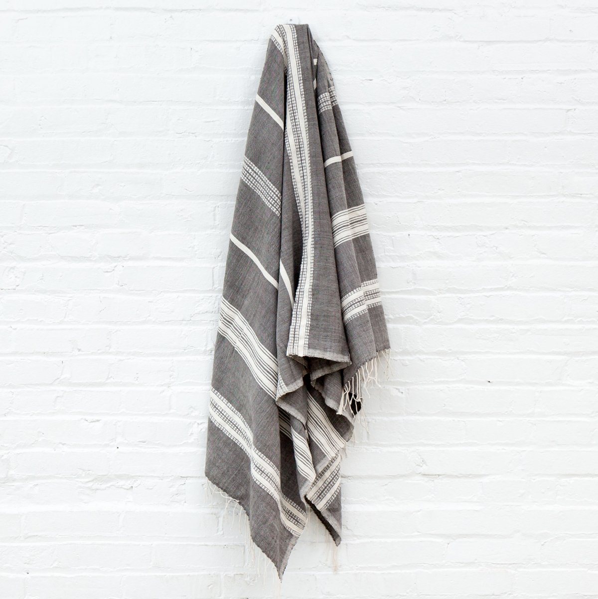 Aden Bath Towel - Gray + Natural