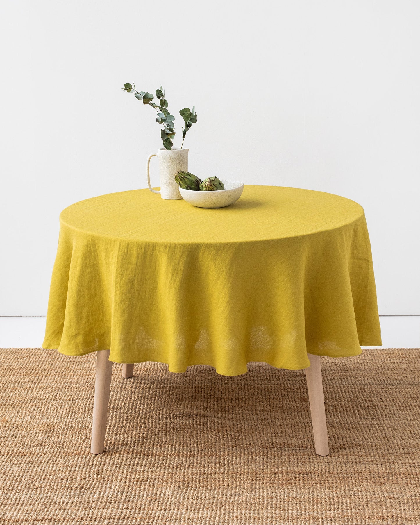 Round linen tablecloth in Moss yellow