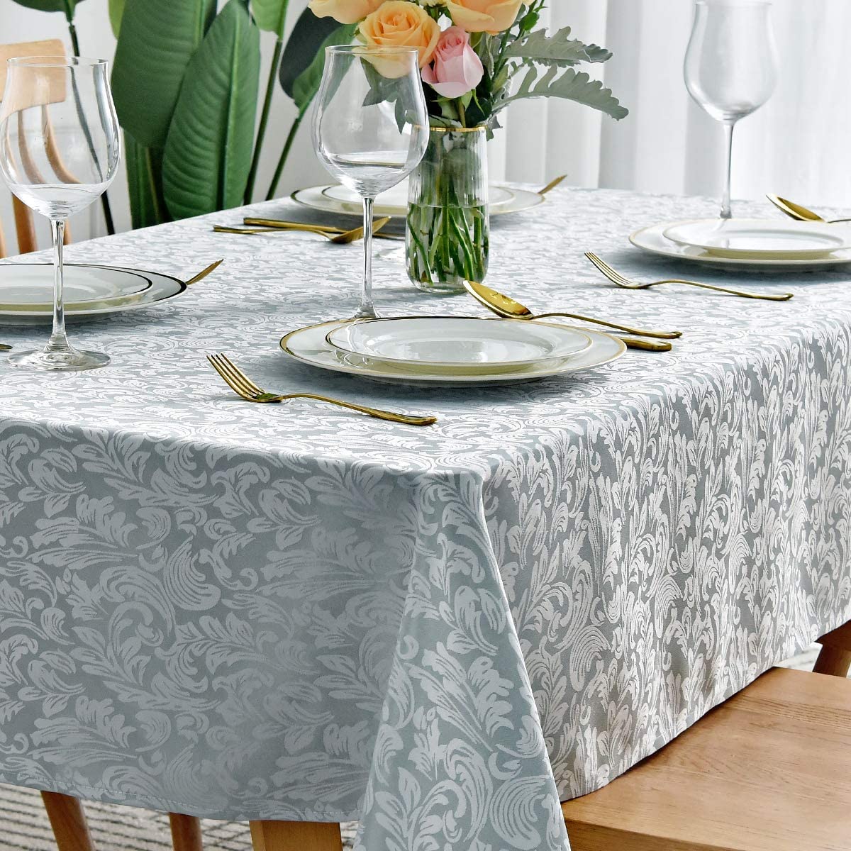 Jacquard Table Cloth Damask Pattern Rectangle 52 x 70 Inch Sage Green