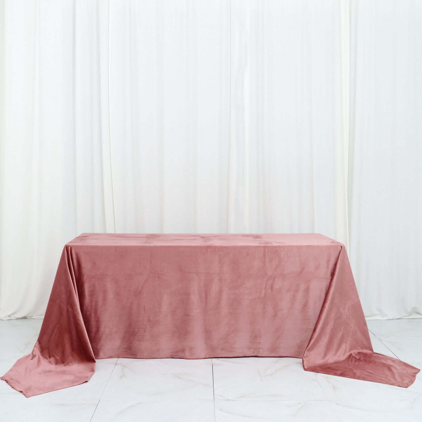 Dusty Rose Seamless Premium Velvet Rectangle Tablecloth, Reusable Linen 90"x156"