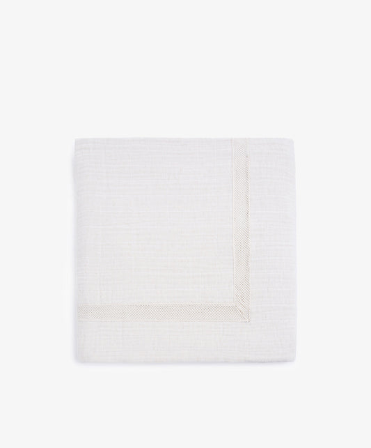 Marta Lace Tablecloth