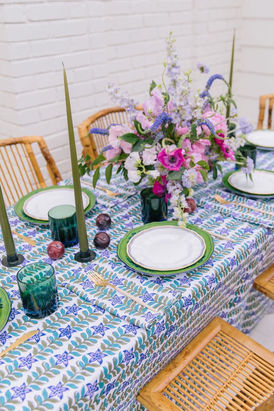 Violet Palm Tablecloth
