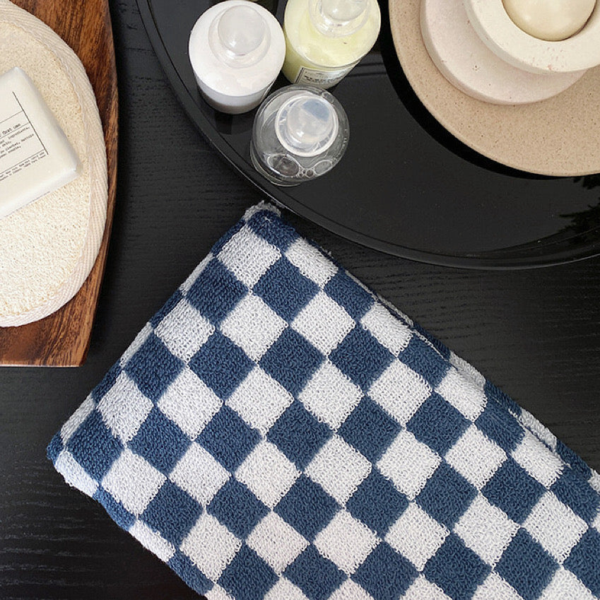 Checkerboard Face Towel