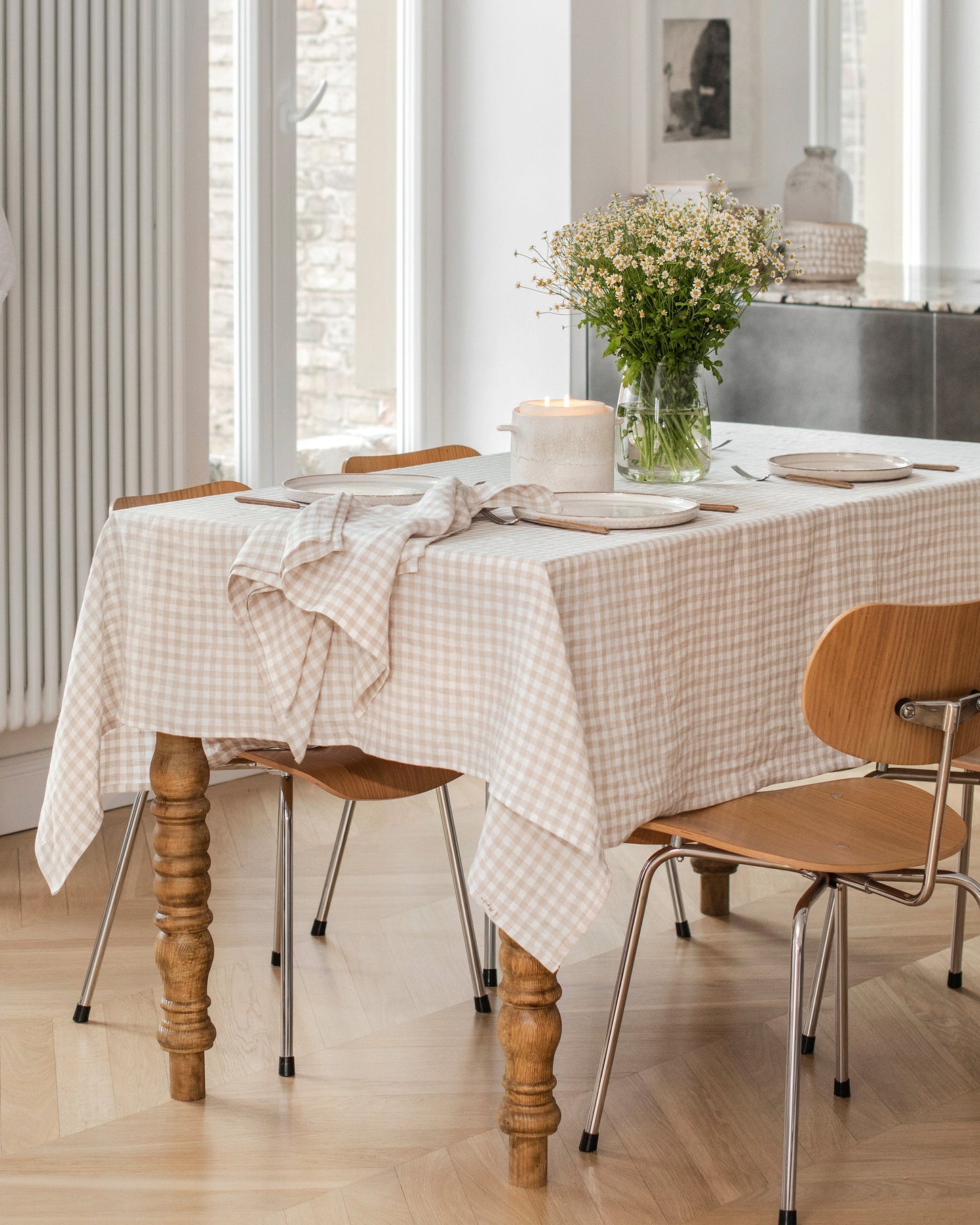 Natural Gingham Linen tablecloth