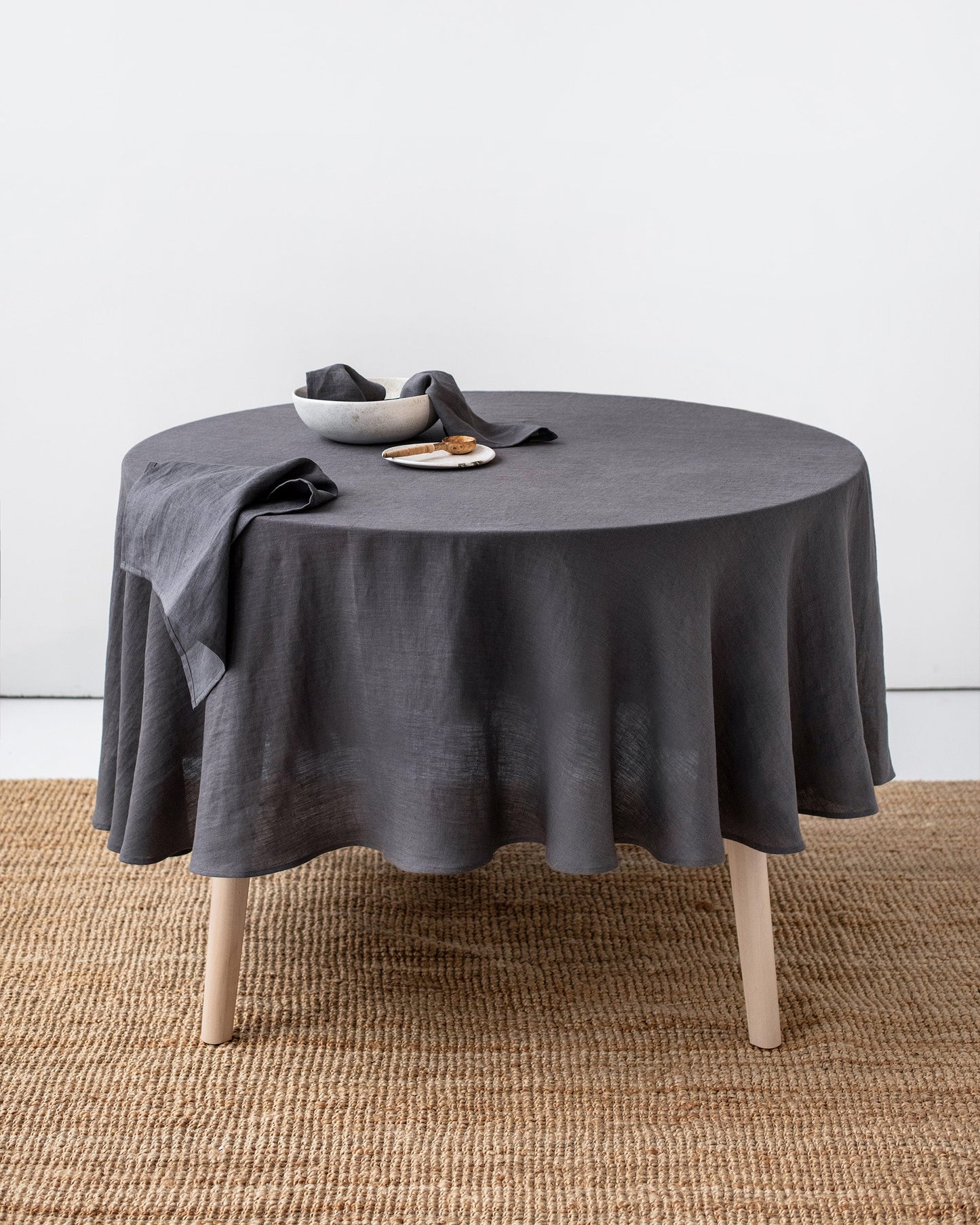Round linen tablecloth in Charcoal gray