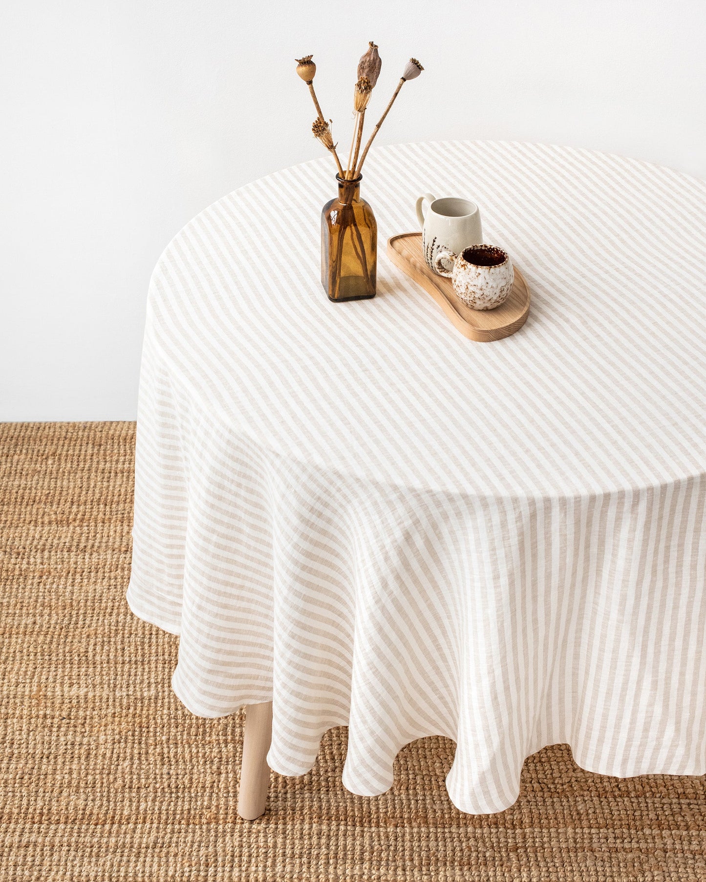 Round linen tablecloth in Striped in natural